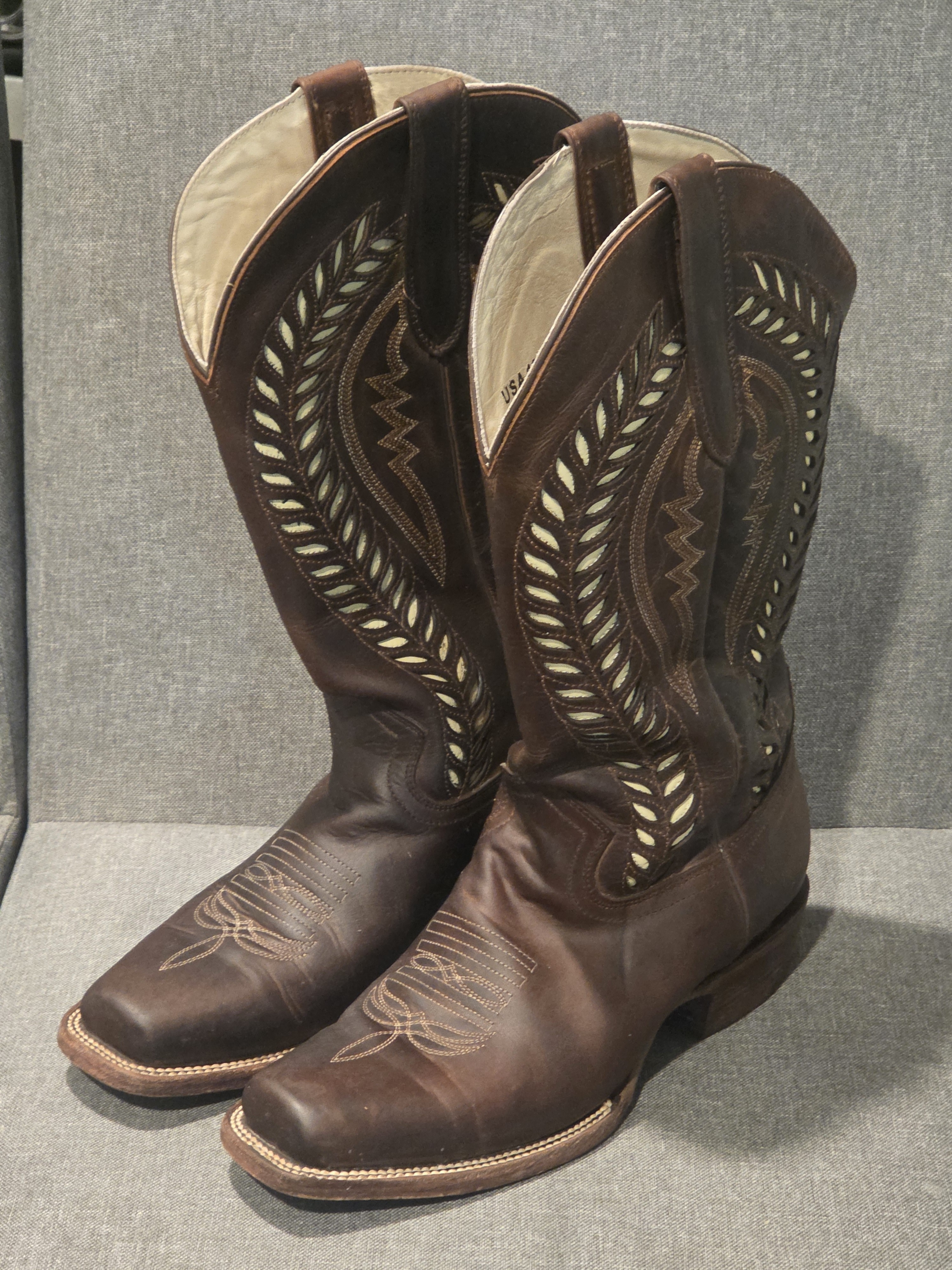 J.B. Dillon Reserve Fawnlily Western Boots - Women’s Size 10 B - Brown Leather
